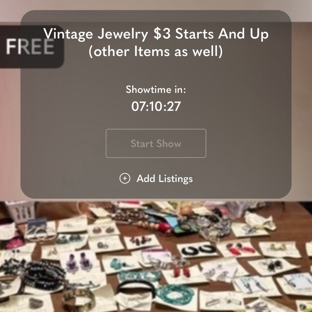 Come check out my Live Posh show. All unlisted! Vintage & mod clothing too!